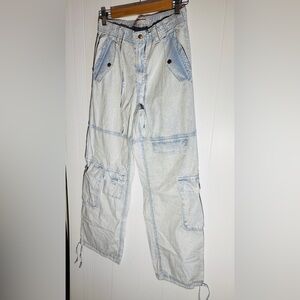 Women’s Gray Cargo Pants size small